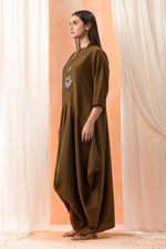 Cotton Gown with Neckpiece