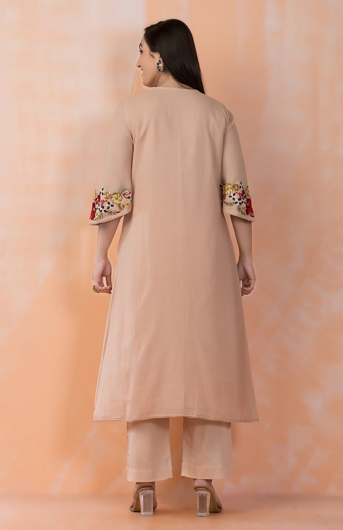 Embroidered Mulmul Kurta Pant Set