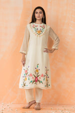 Embroidered Kurta Pant set in Mul Chanderi