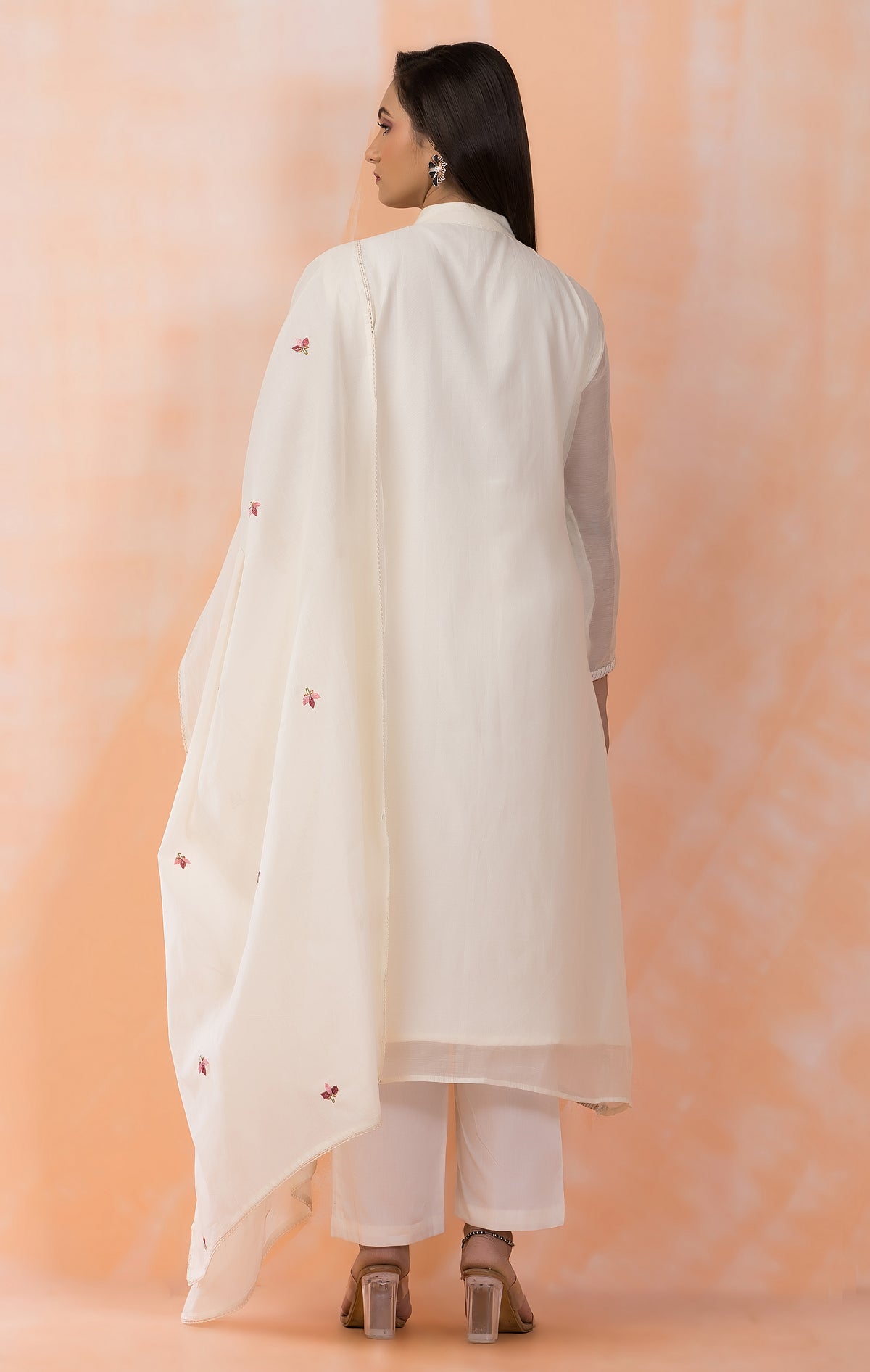 Embroidered Mul Chanderi Kurta Pant Dupatta Set