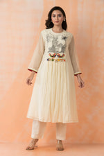 Embroidered Mul Chanderi Kurta Pant Set