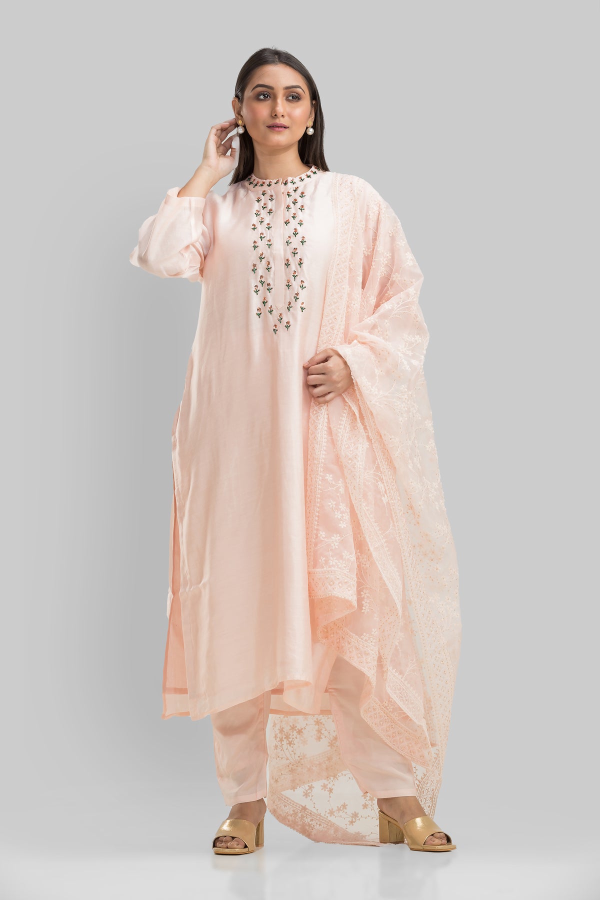 Embroidered Kurta & Pant Set