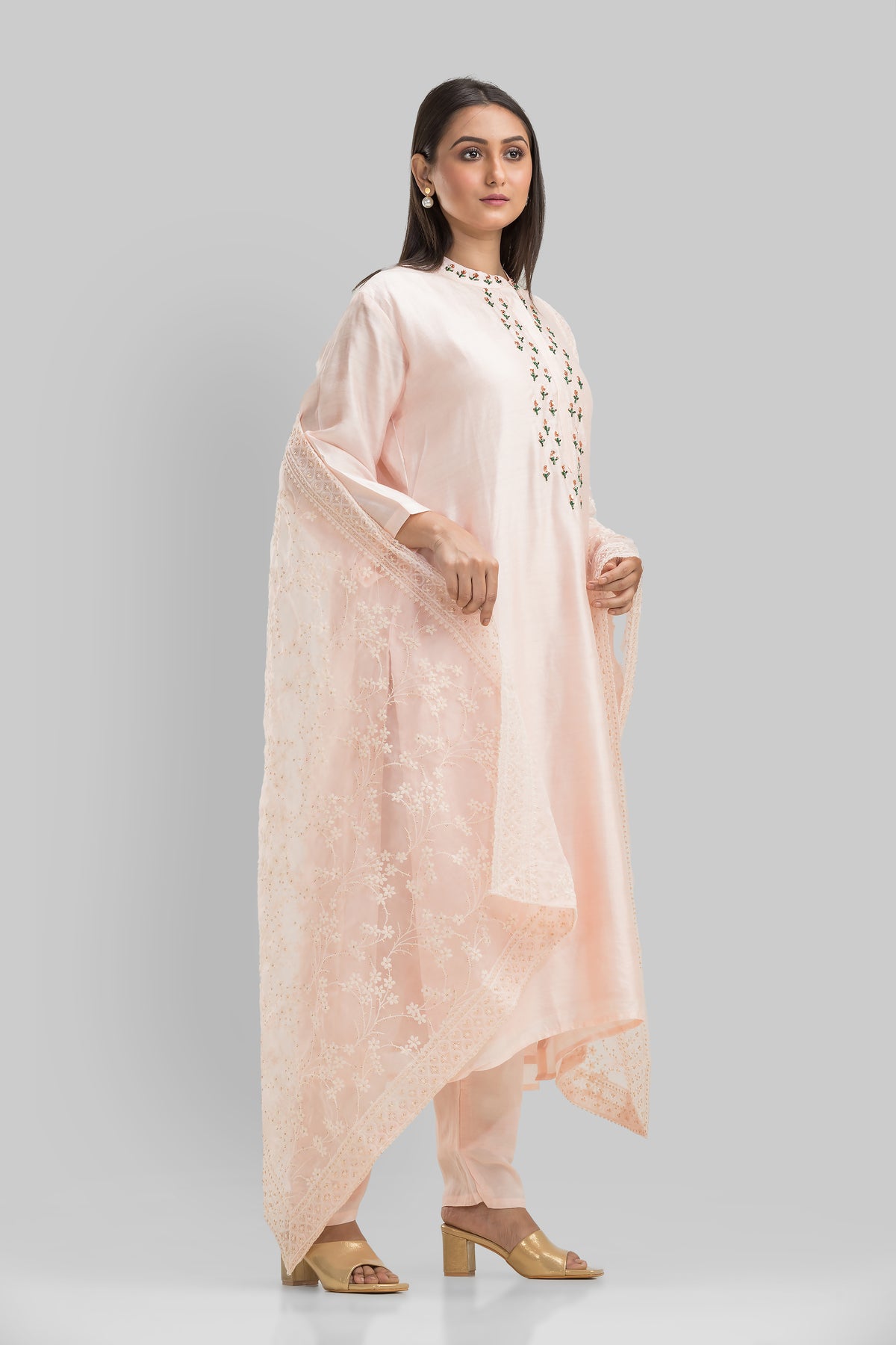 Embroidered Kurta & Pant Set