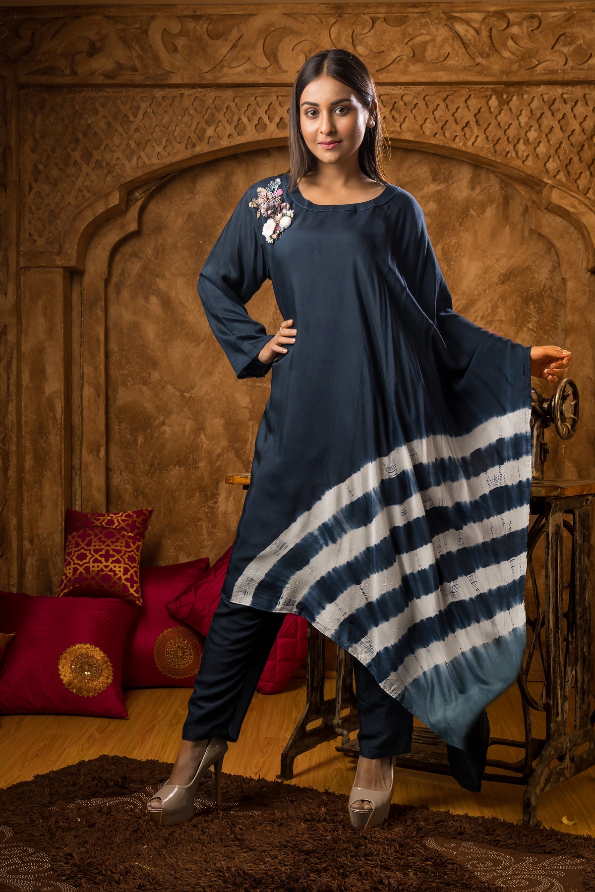 Embroidered Muslin kurta with Pant