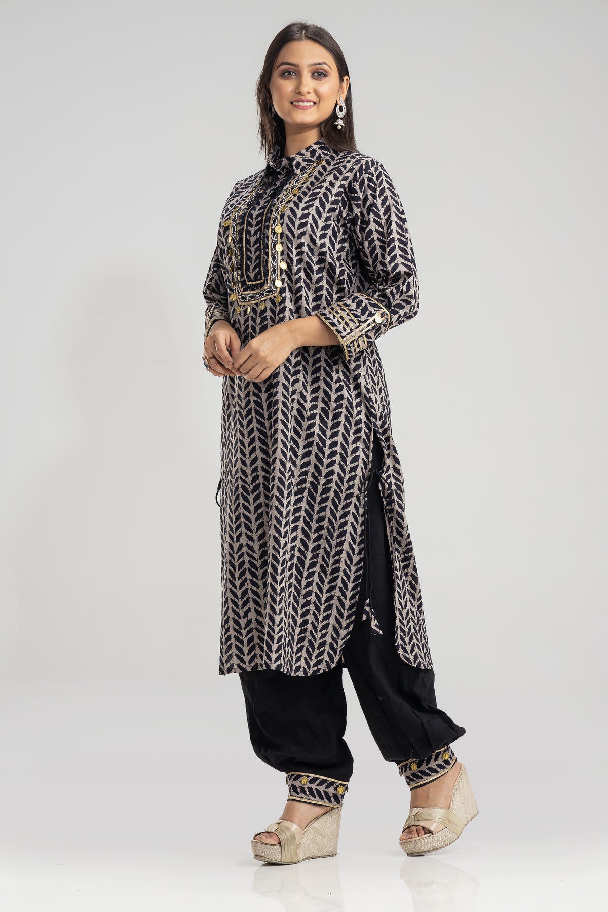 Embroidered Cotton Kurta & Pant Set