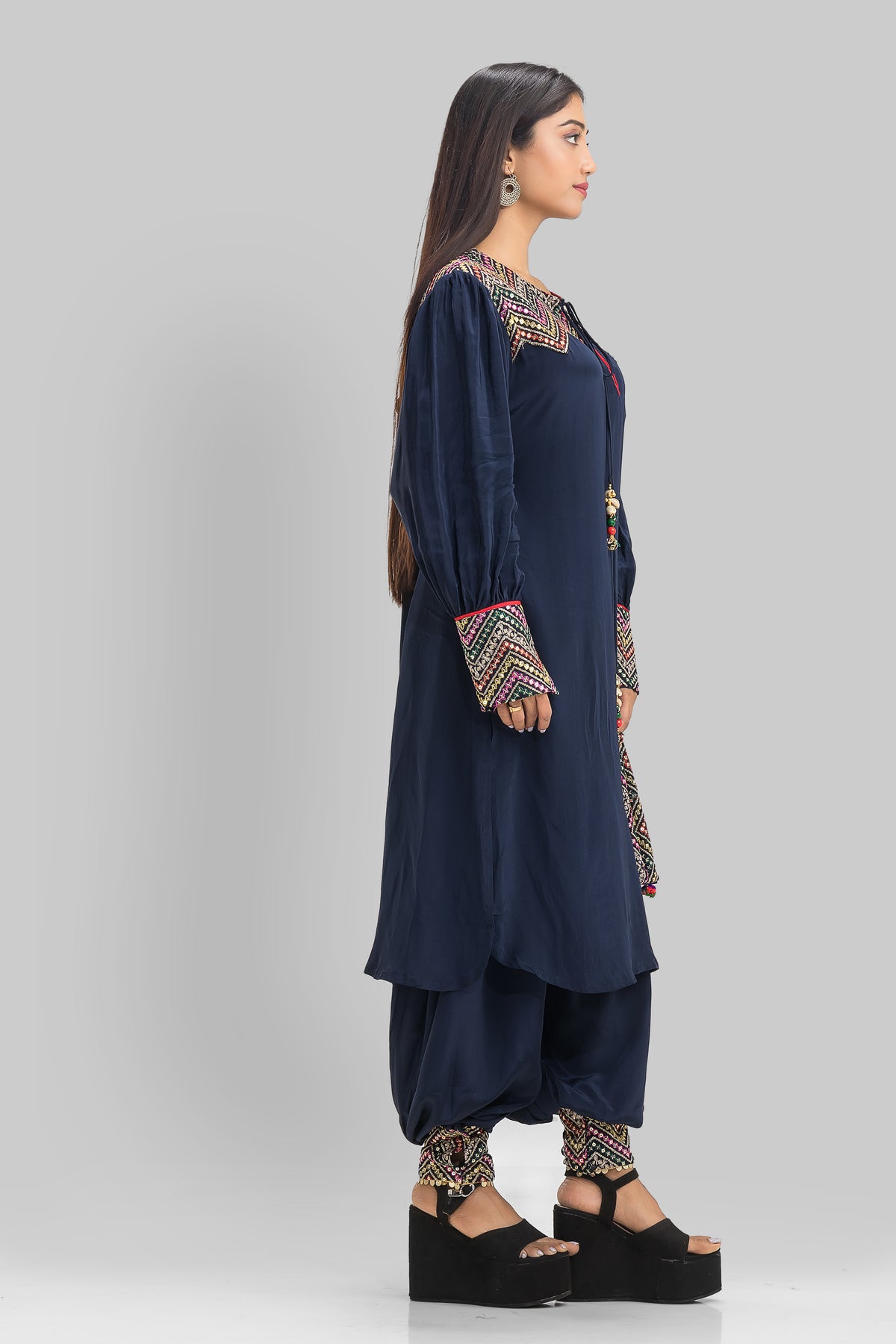 Embroidered Kurta-Pant Set with Bag