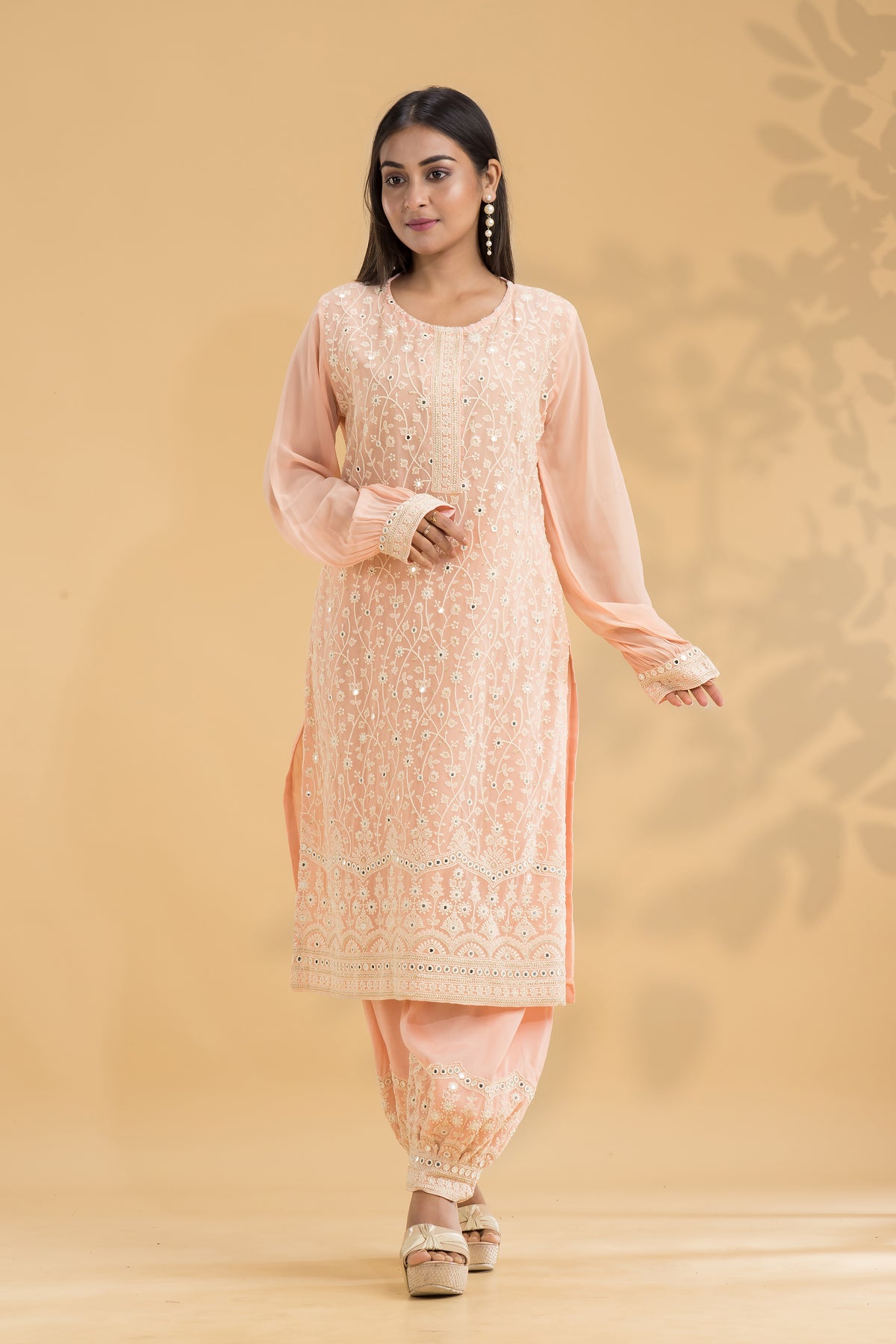 Embroidered Kurta & Pant set