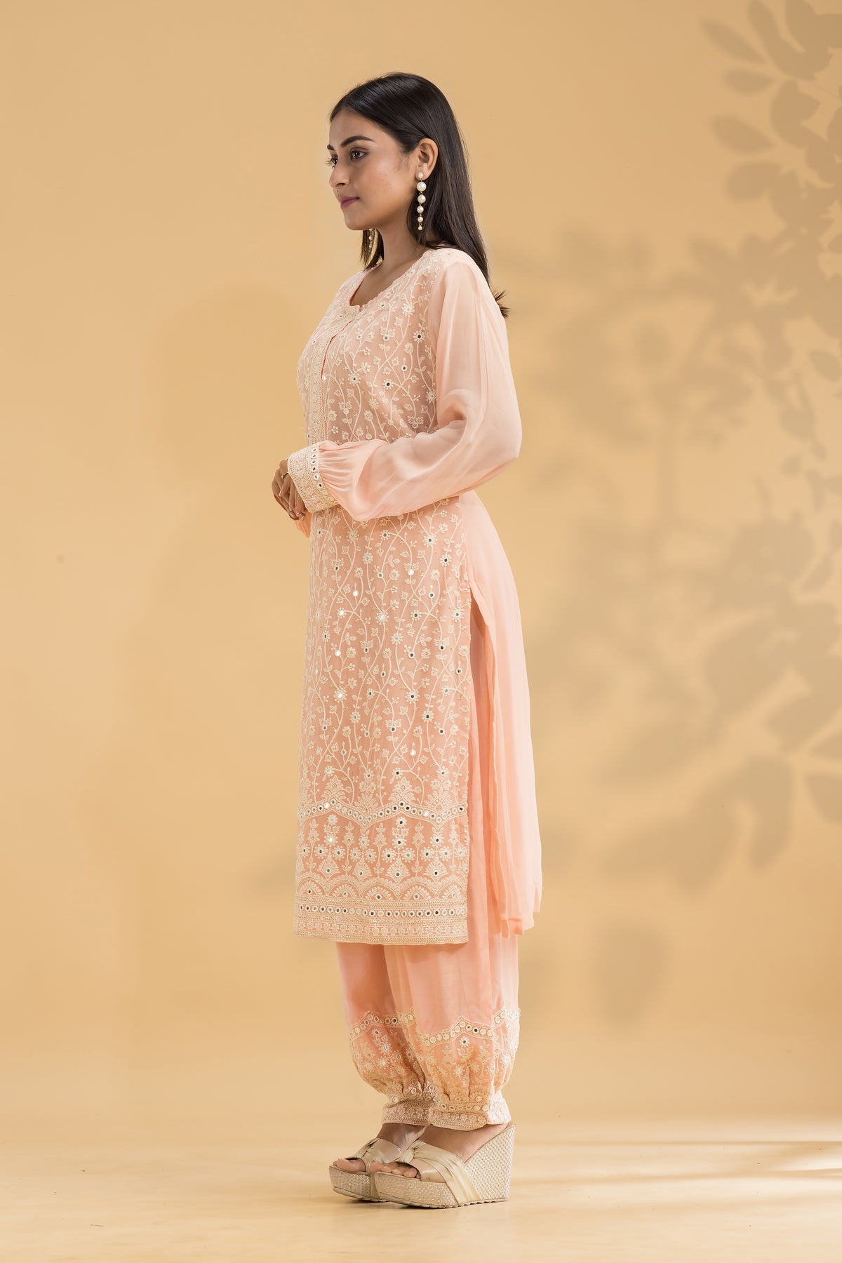 Embroidered Kurta & Pant set