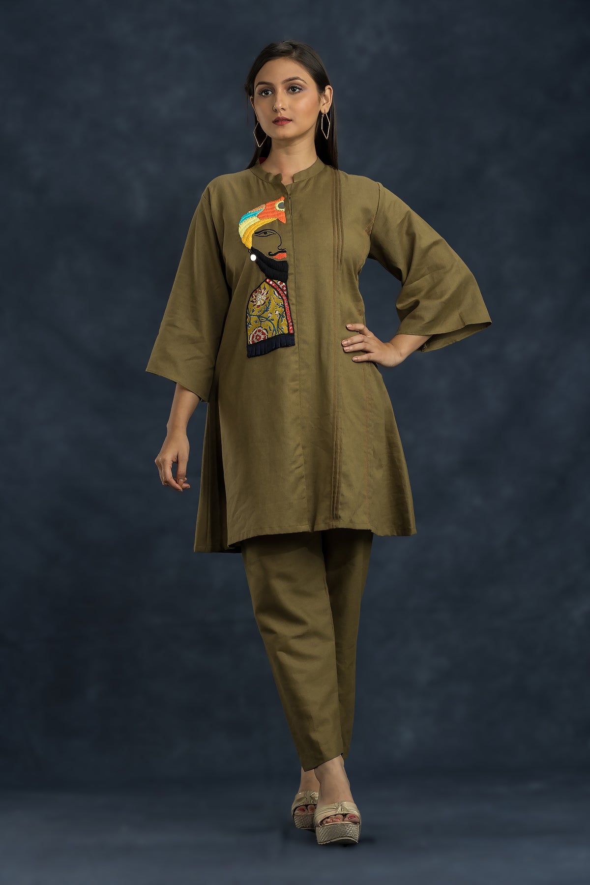 Embroidered Co-or set; Pagdi Half face