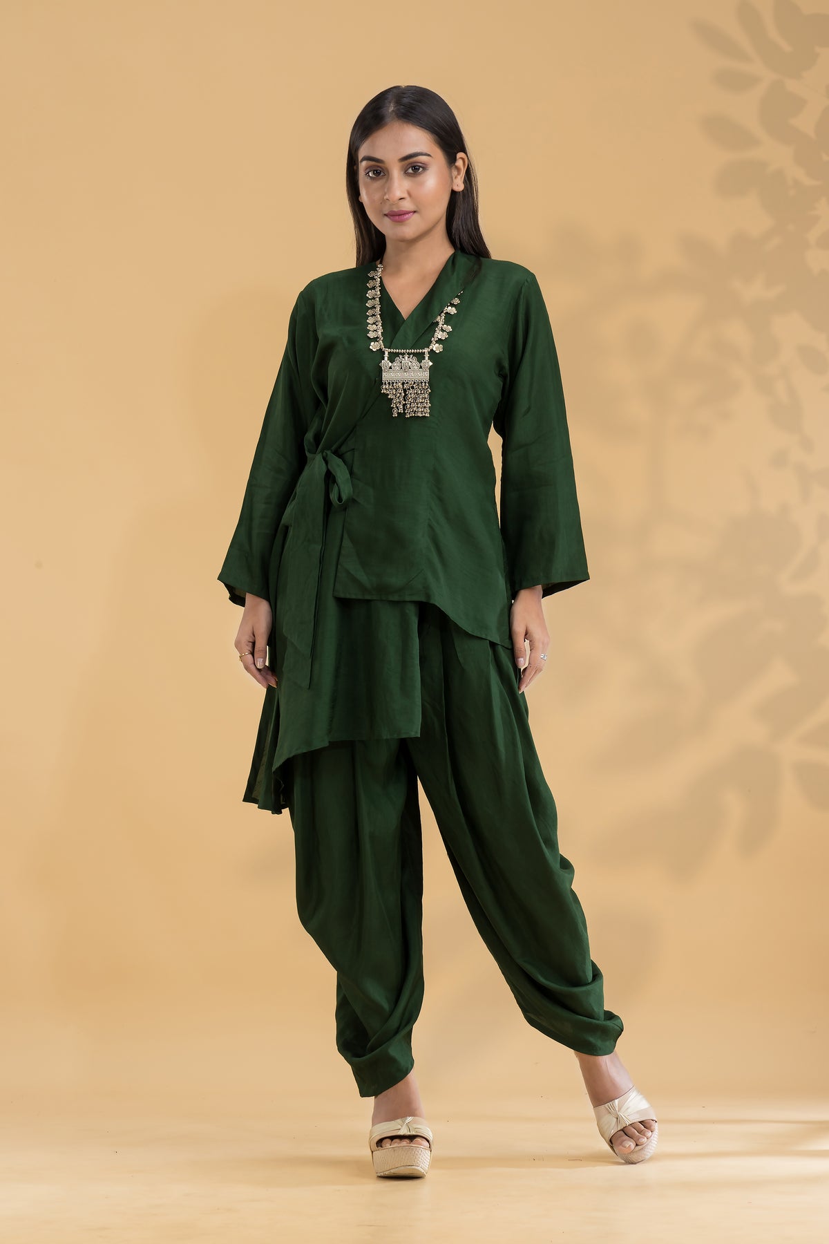 Silk Co-ord Set with Neckpiece