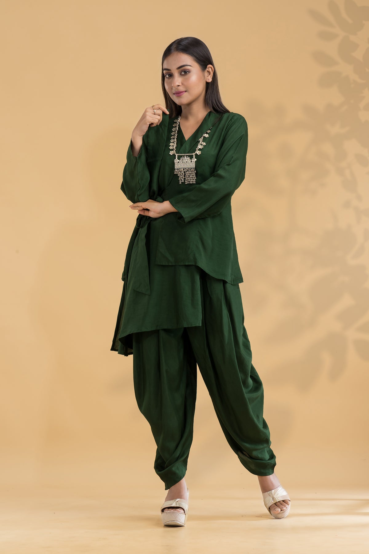 Silk Co-ord Set with Neckpiece