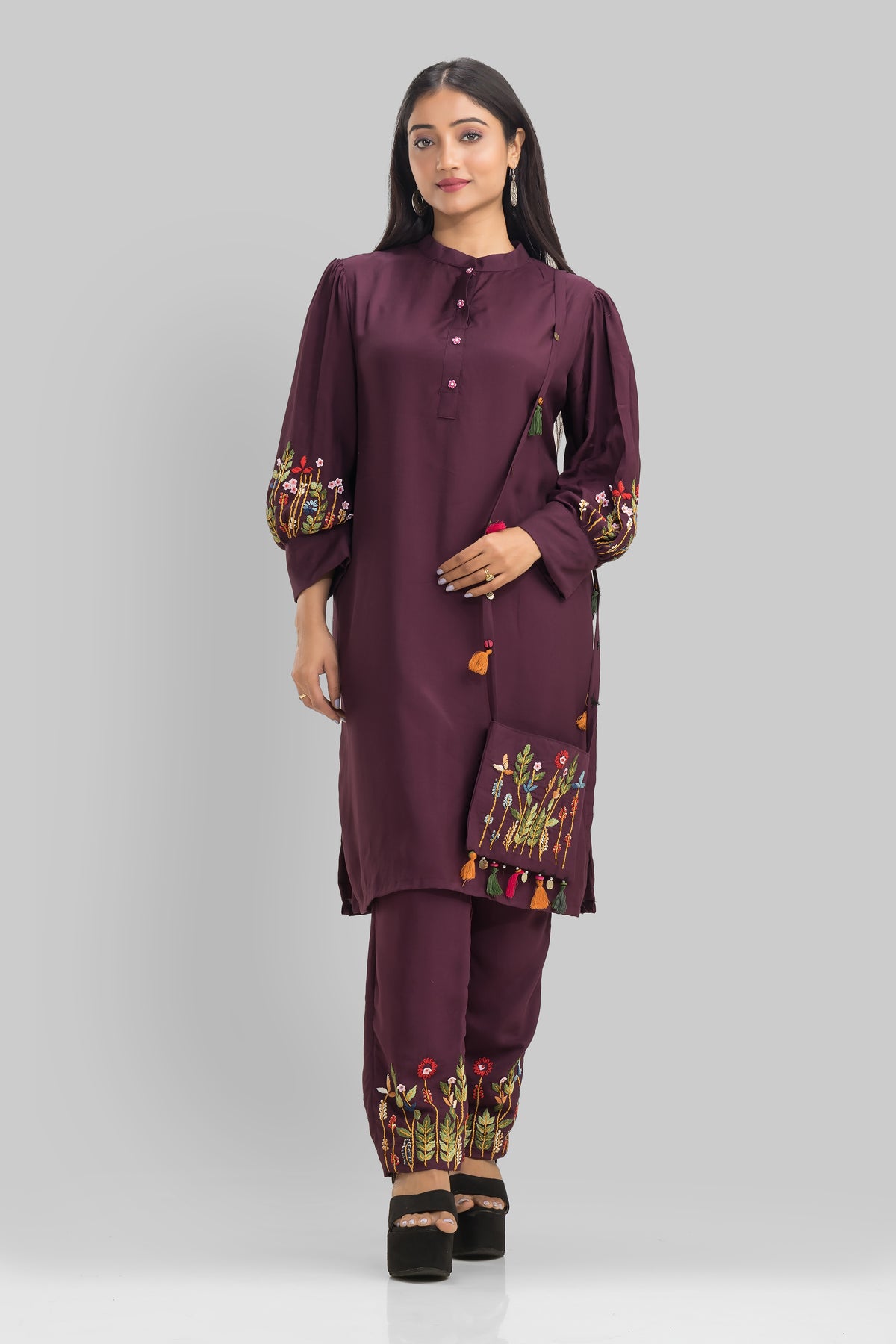 Sacred Suta Designer Kurta-Pant set with Bag