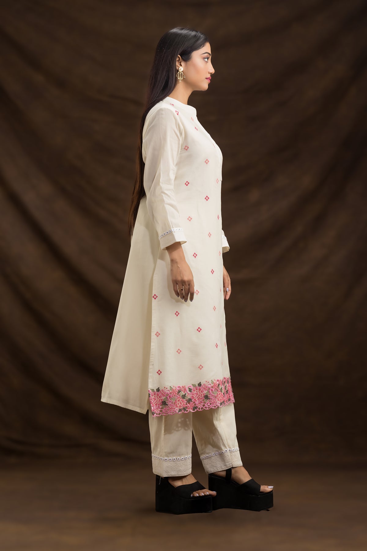 Sacred Suta Designer Kurta-Pant Set