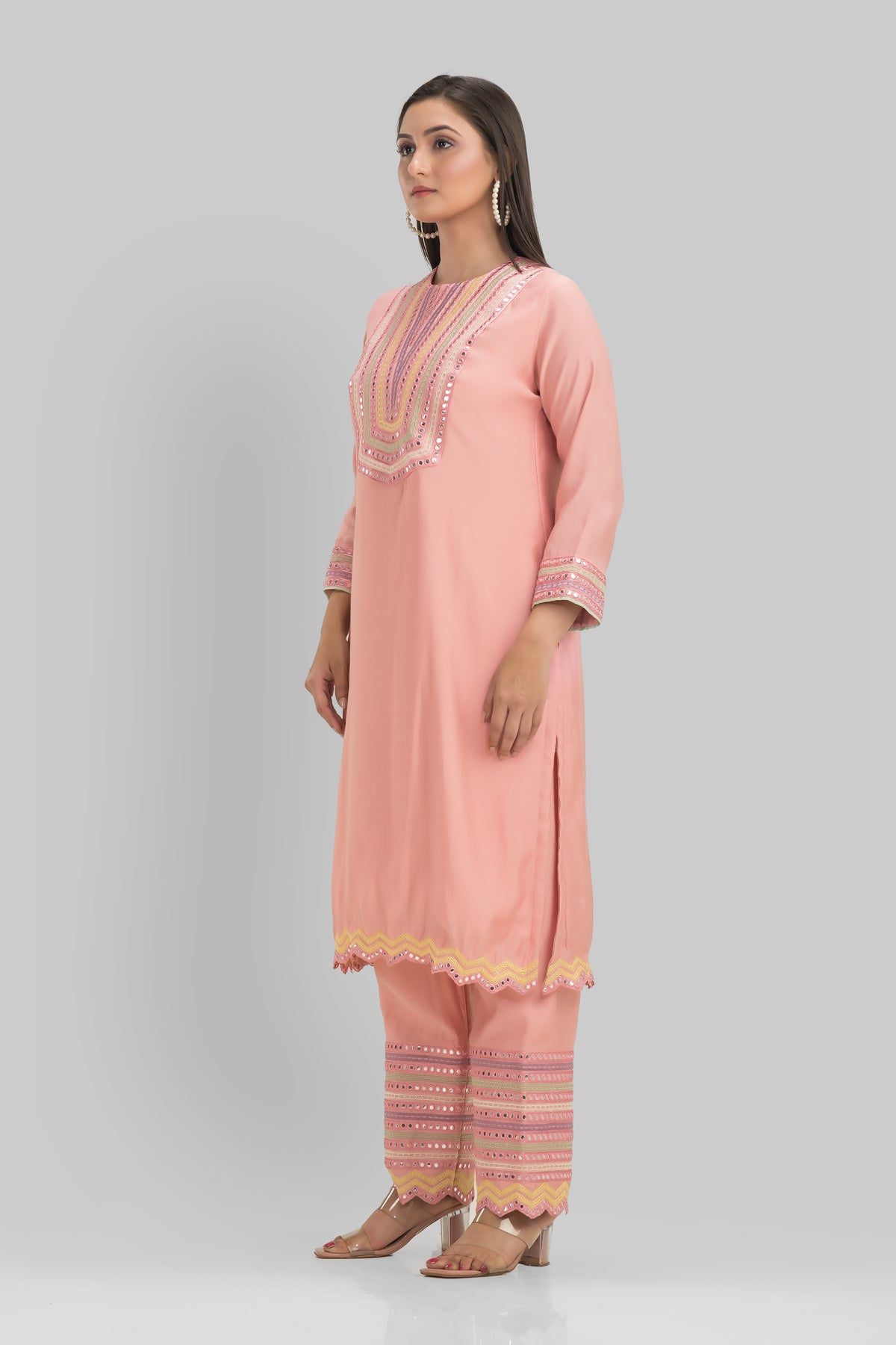 Sacred Suta Embroidered Kurta Pant Set