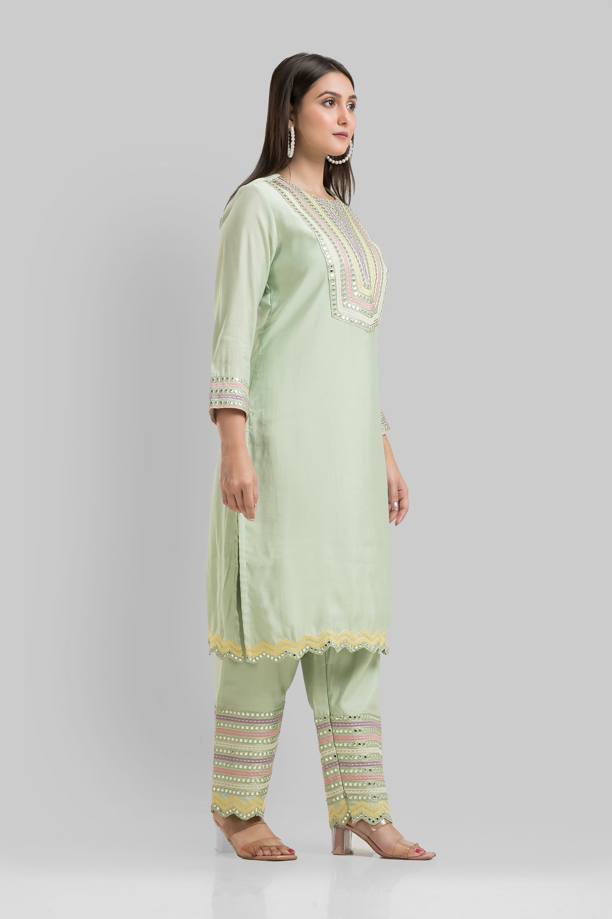 Sacred Suta Embroidered Kurta Pant Set