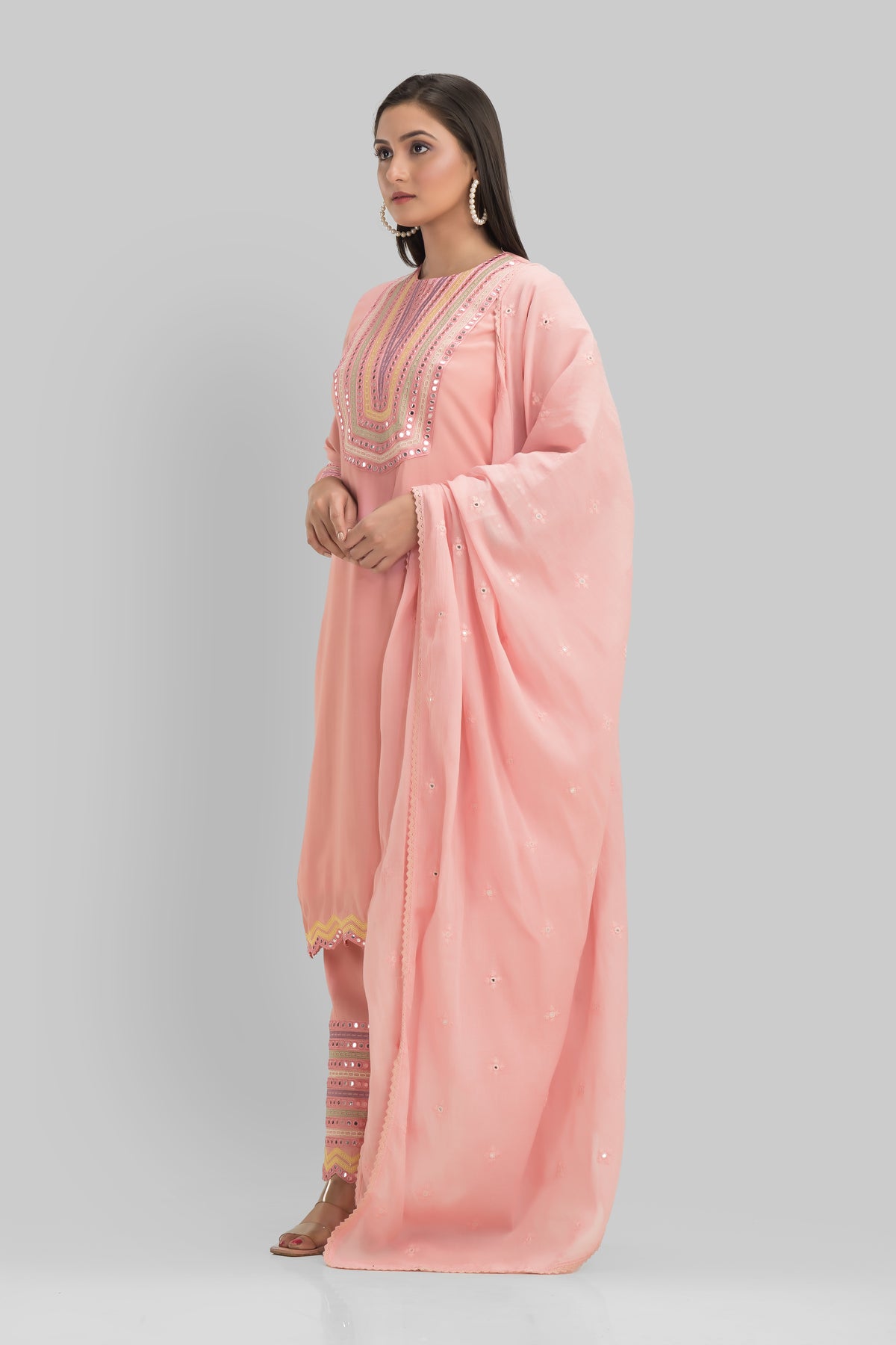 Sacred Suta Embroidered Kurta Pant and Dupatta Set