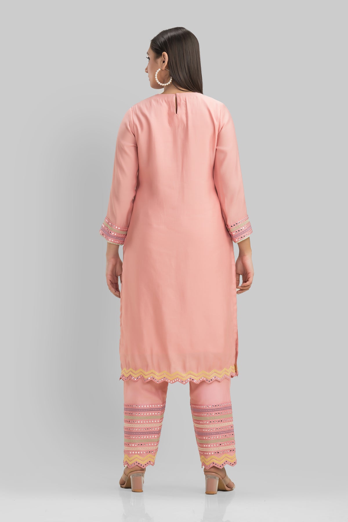 Sacred Suta Embroidered Kurta Pant Set