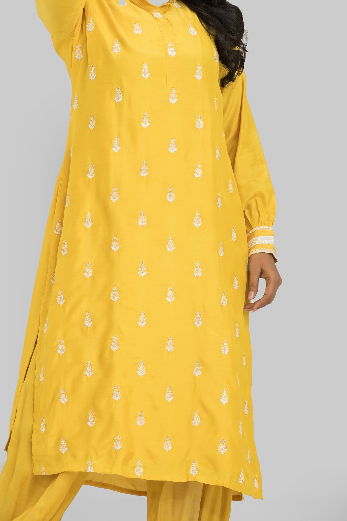 Sacred Suta Designer Muslin Kurti-Pant set