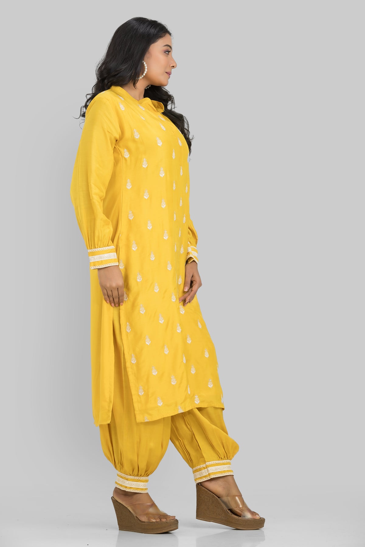 Sacred Suta Designer Muslin Kurti-Pant set