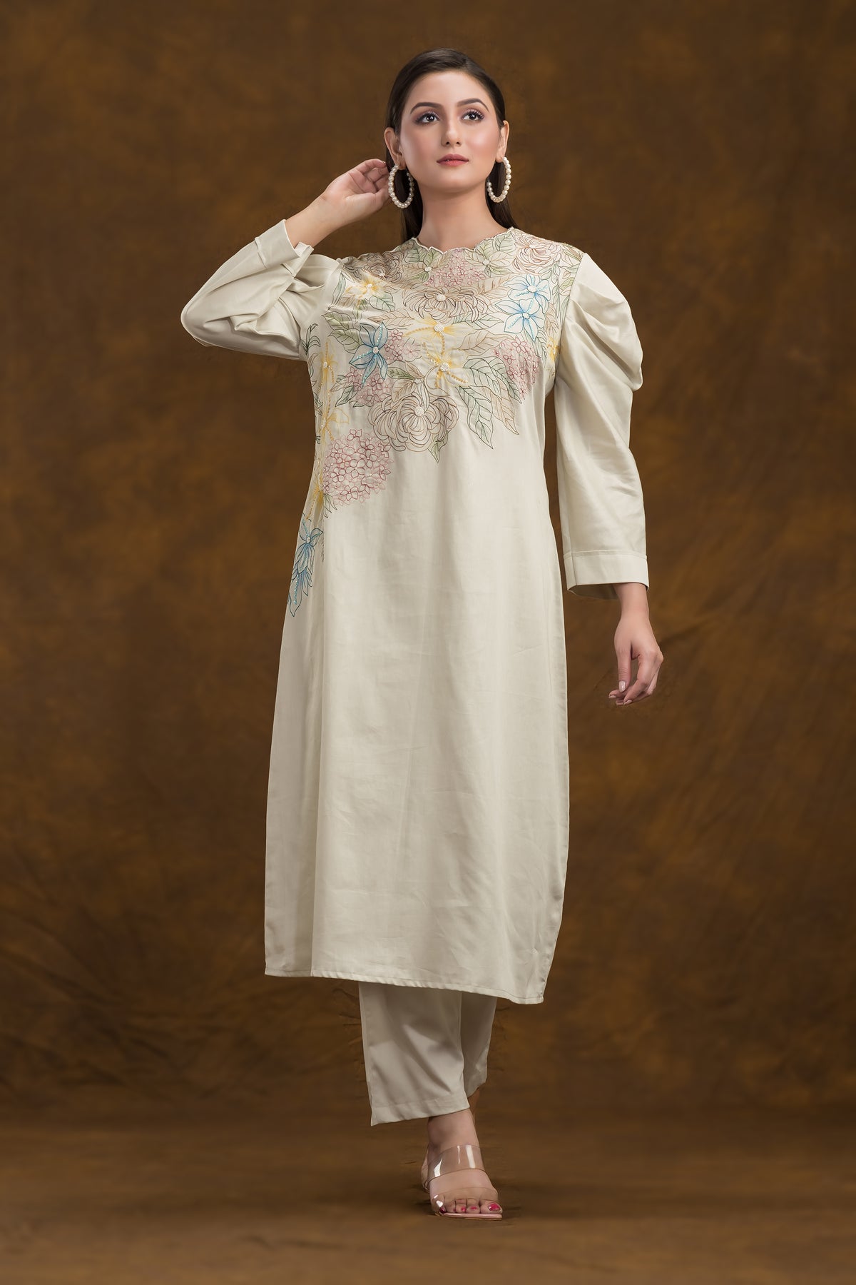 Sacred Suta Embroidered Cotton Kurta Set_Basra collection