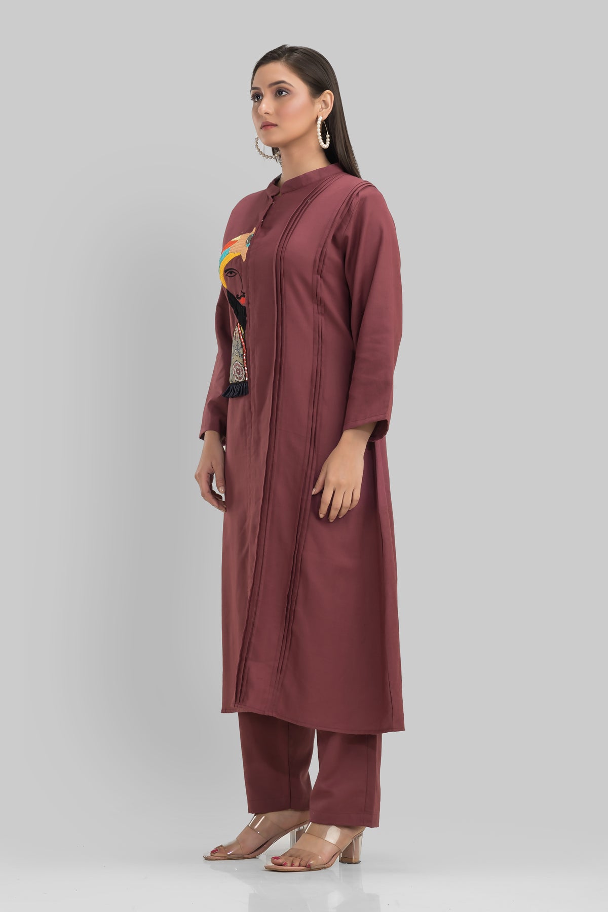 Sacred Suta Embroidered Kurta Pant Set