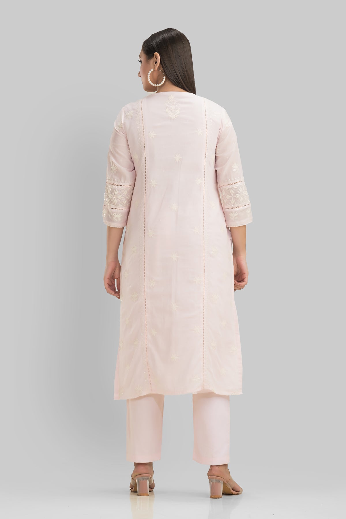 Sacred Suta Embroidered Mulmul Kurta set_Basra Collection