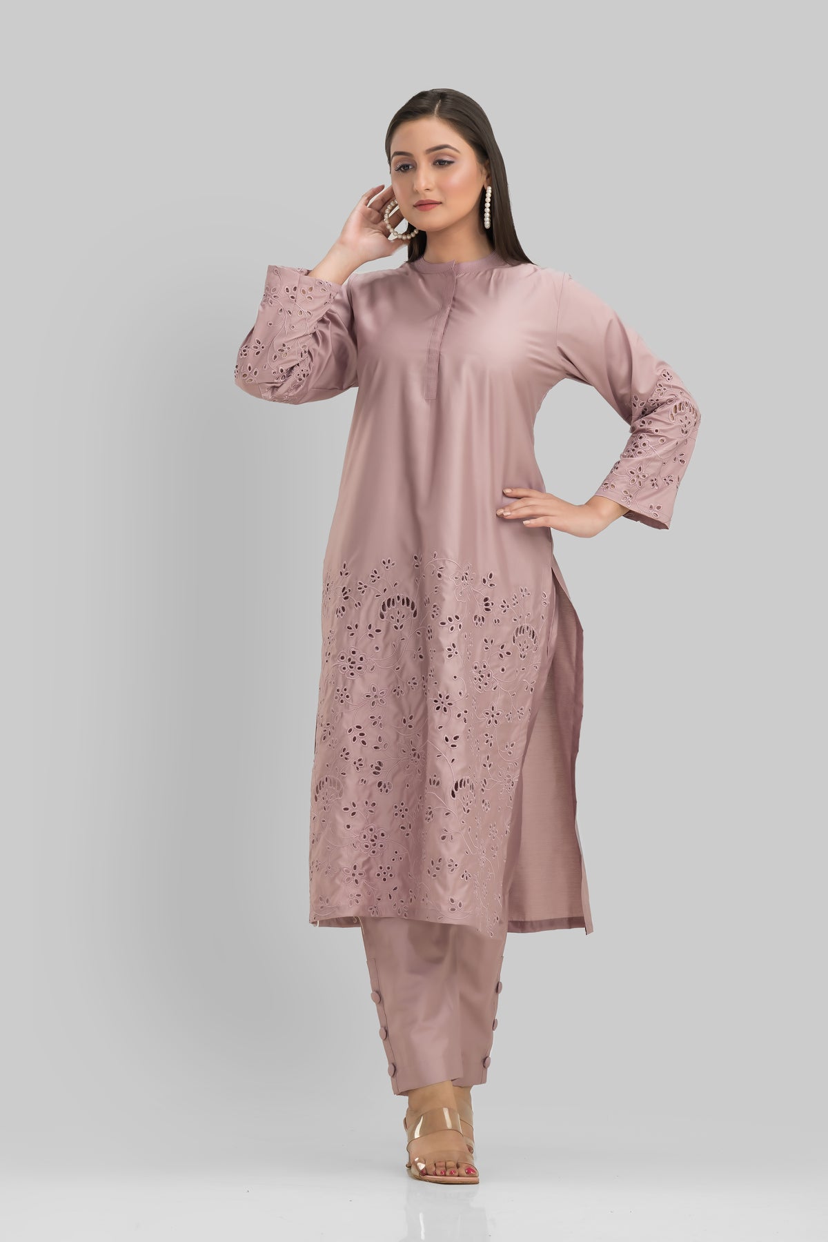 Sacred Suta Embroidered kurta Pant Set