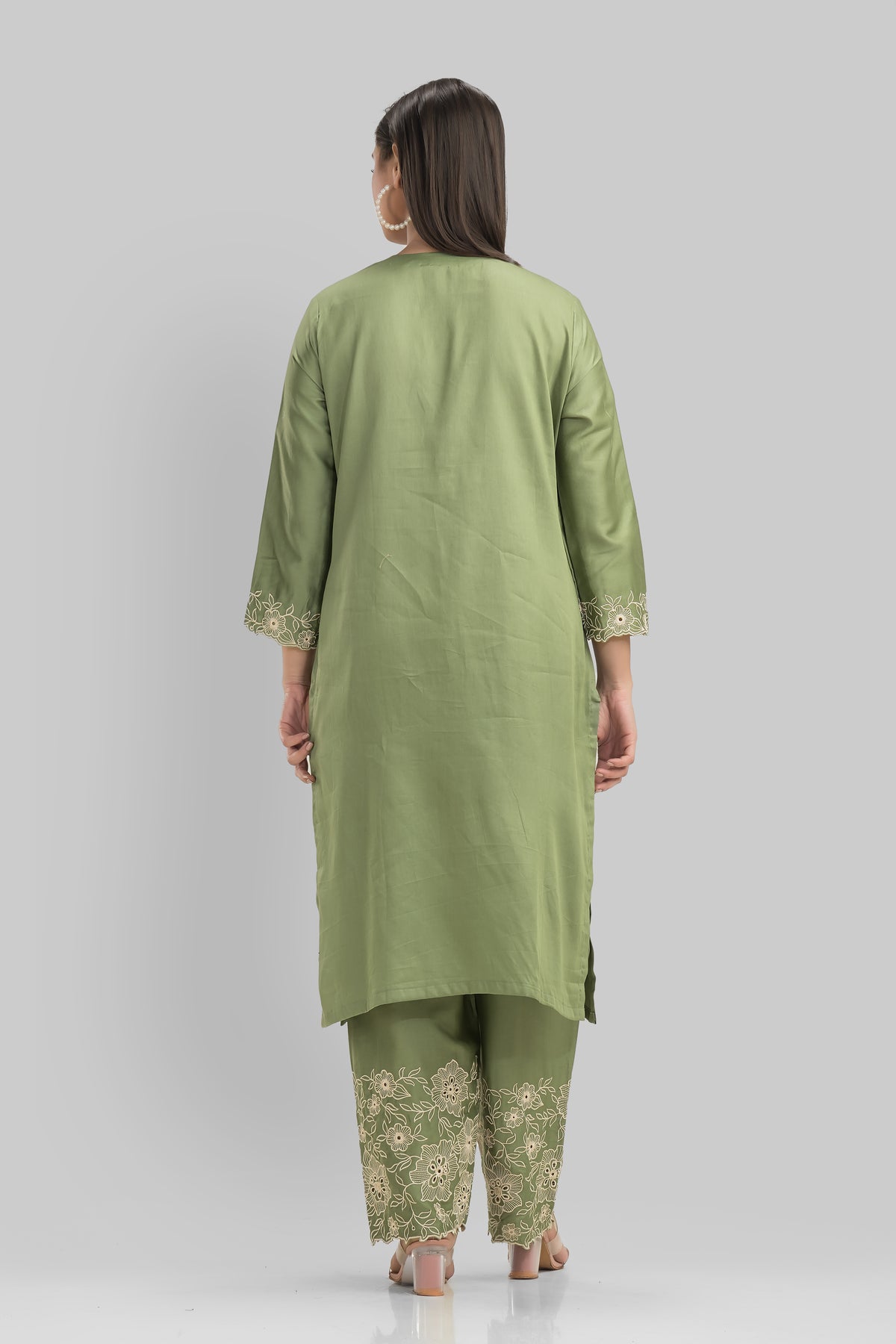 Sacred Suta Embroidered Cotton Kurta-Pant Set