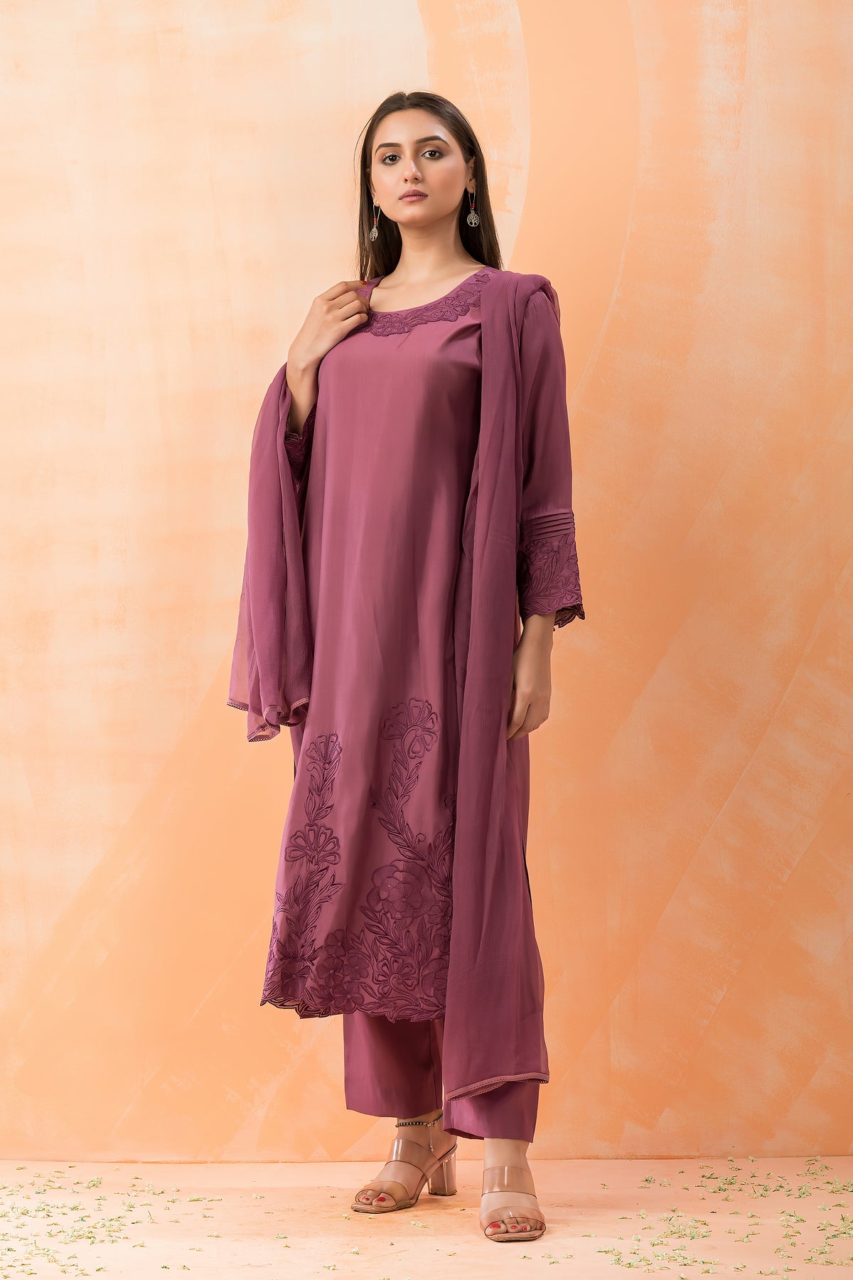 Embroidered muslin Kurta-Pant-dupatta Set