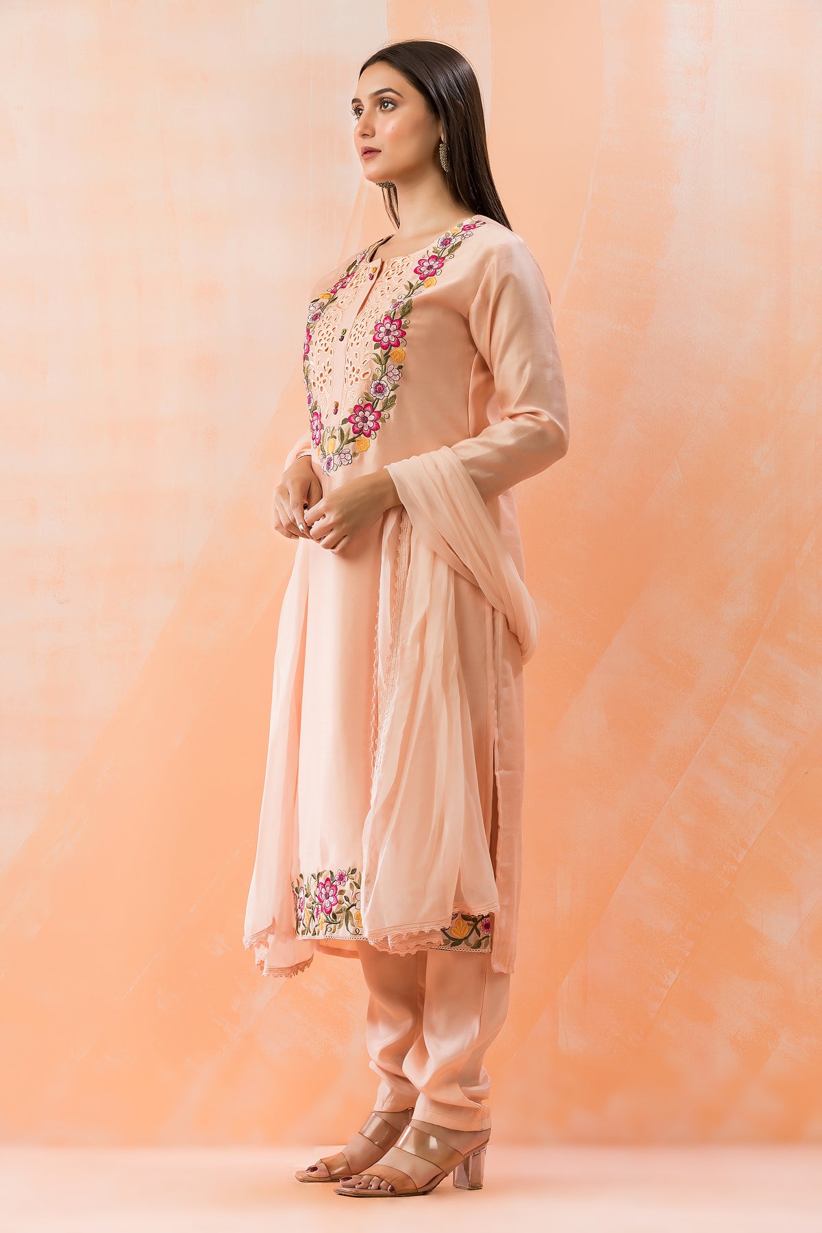 Sacred SDuta Silk Kurta Pant Dupatta Set