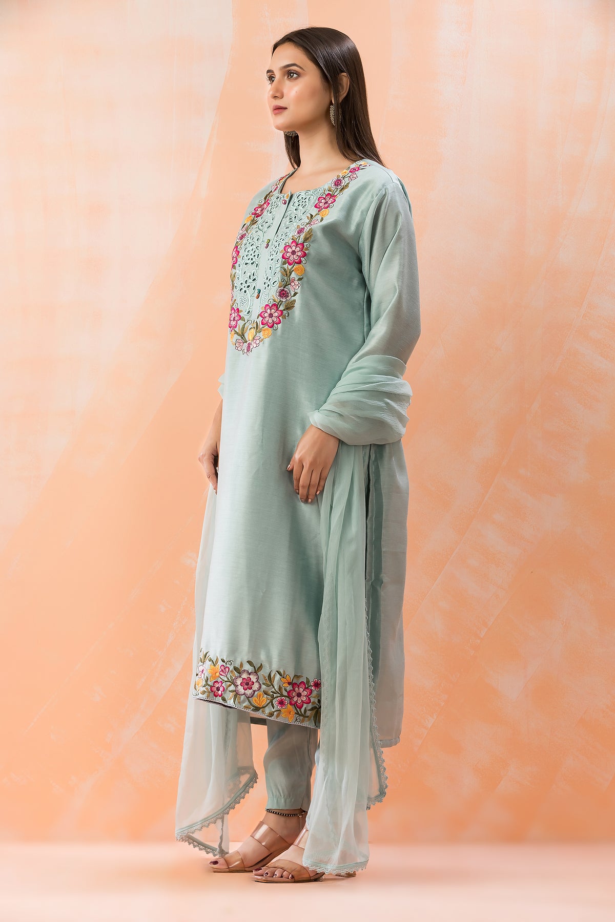 Sacred SDuta Silk Kurta Pant Dupatta Set