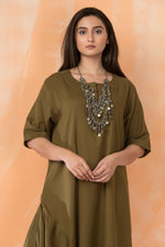 Cowl Drape Cotton Gown with Neckpiece