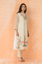 Embroidered Kurta Pant set in Mul Chanderi