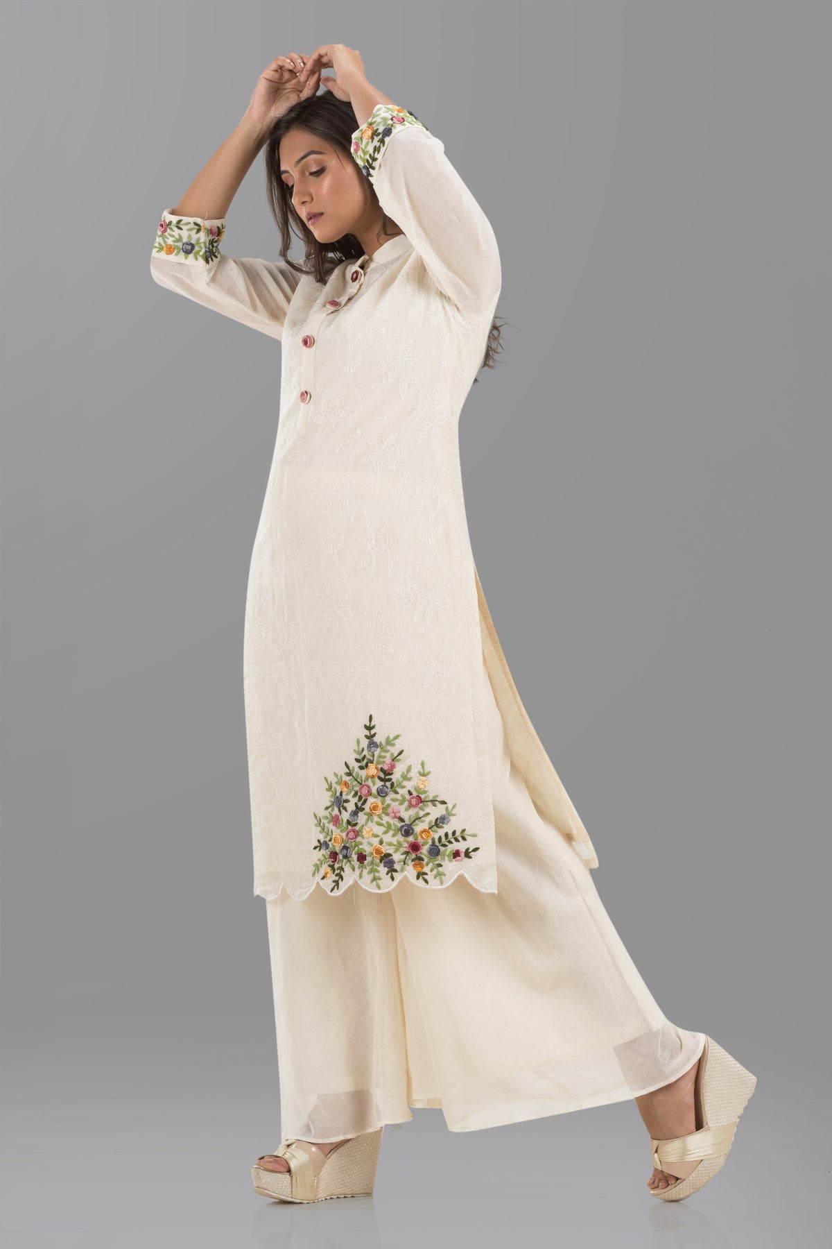 White Embroidered Mulmul kurta set